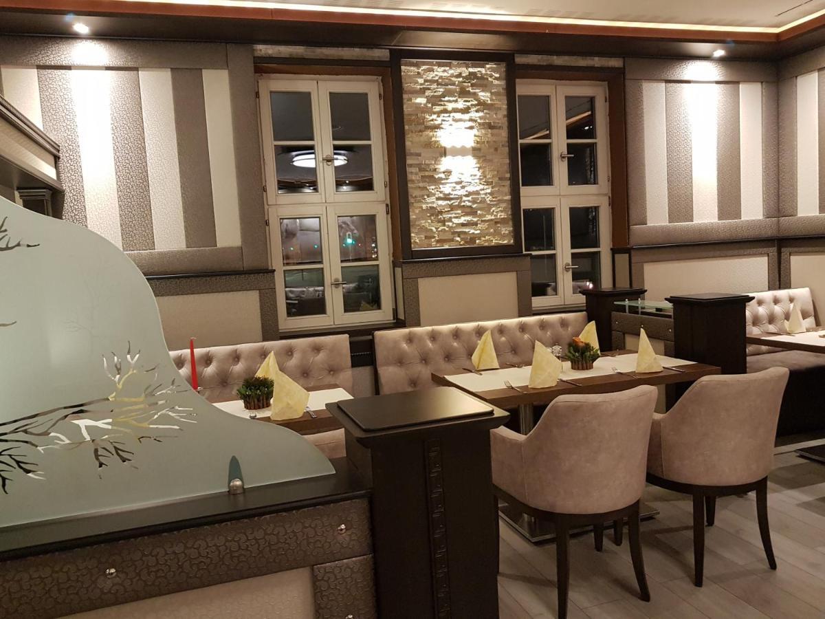 Hotel Zum Weissen Ross Delitzsch Instalações foto